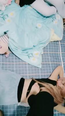【十三妹】你们的女神我的狗 bf20458