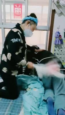 【十三妹】你们的女神我的狗 bf20458