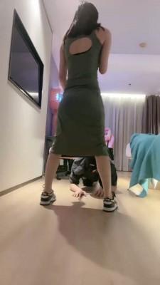 【漫漫】电竞房开发玩弟弟 bf20428