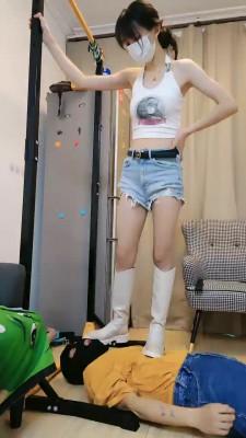 【暴力美学】长靴踩踏/提档/碾压喂食 bf20504