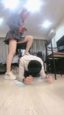 【红杉】JK小姐姐强迫狗舔鞋 bf20563