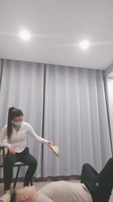 【第一刑奴】公司白领暴打刑奴 bf20708