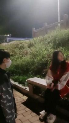 【袋鼠】表弟追求反被打 bf20866