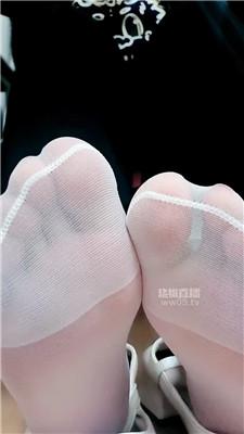 【拽拽】香水白丝白眼小皮鞋    251204-35
