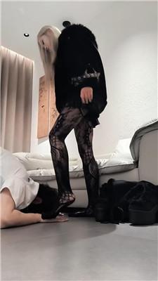 【萝莉收割机】被精神小妹暴揍 bf59563