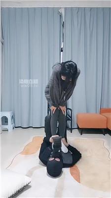 【莓果酱】短靴白袜碾压踩 JS251204-17