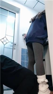 【大一贝贝】伺候主人洗漱 JS251129-41