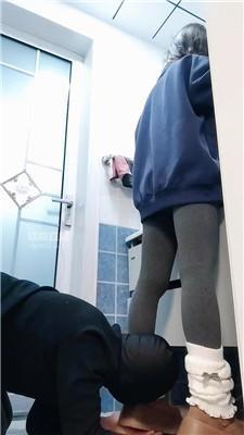 【大一贝贝】伺候主人洗漱 JS251129-41
