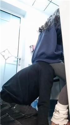 【大一贝贝】伺候主人洗漱 JS251129-41