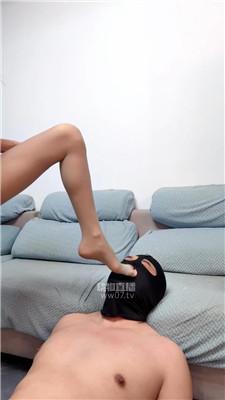 【桃欣大女主】性感女神的脚下奴 bf59441