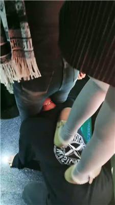 【文文文文】KTV-陪酒小妹虐 JS251127-43
