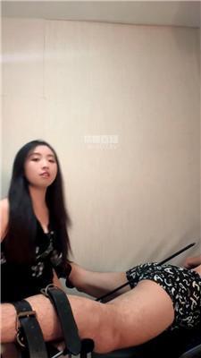 【沫沫子】舔吃脚浓痰疯狂sp JS251127-12