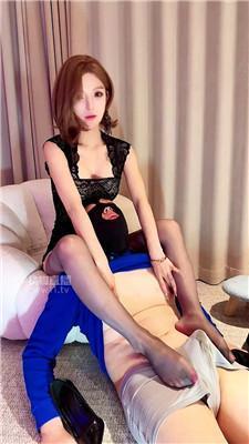 【一诺大小姐】模特S-高跟黑丝虐 bf59925