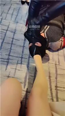 【小姨】双S-高跟肉丝踩脚垫奴 JS251219-2