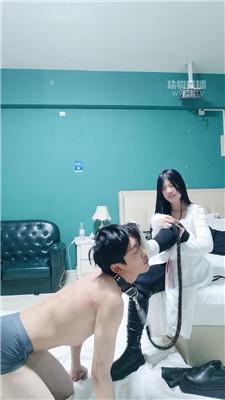 【小梦】乖巧女孩S-长靴捂白袜辱 JS251217-26