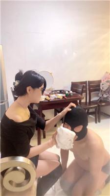 【蜜糖情侣】清理脏长靴-踩踏喂食 bf59823