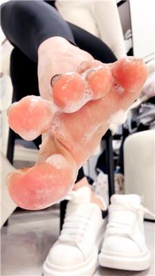 【妮蔻】裸足口水炸J    251226-15