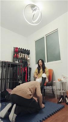 【荣荣殿下】贱狗发工资全上缴圈养 JS251226-16
