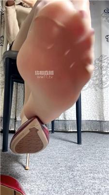 【颜艺】肉丝裸足寸止    251222-34