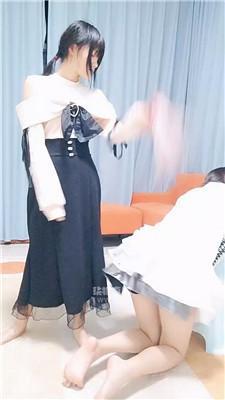 【小舞酱】散鞭狠抽骚母狗 JS251224-25