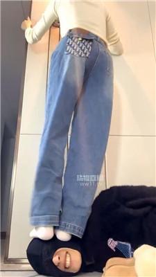 【女生也能很暴力】白袜气味辱-狠抽耳光踩踏 bf60044