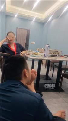 【广州楚楚】户外餐厅处刑骚贱奴 JS251224-27