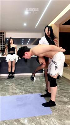 【麋鹿银儿】4S无人性化对待霸凌/暴踹头暴揍人畜发泄 bf60256 【麋鹿银儿】4S无人性化对待霸凌/暴踹头暴揍人畜发泄 bf60256