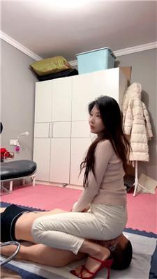 【甜筒】捆绑骑马踩踏场 bf60260