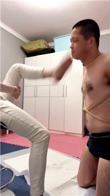 【甜筒】捆绑骑马踩踏场 bf60260