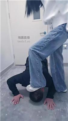 【棠棠殿下】楼道处刑跟踪狂 JS260103-32