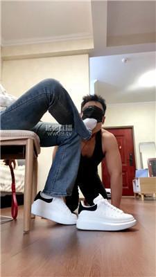 【海绵大大】小白鞋连环重度踢裆 bf60282