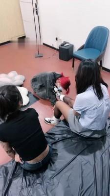 【女仆店S】3素人主VS母畜-强制舔/转胯耳光虐打