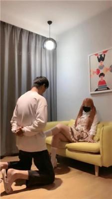 【栗子】cos女神-白袜提档/抽耳光/舔脏鞋底/踩狗爪