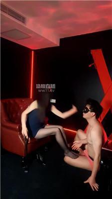 【芊芊】刑房重度逼供跑骚狗 JS260109-37