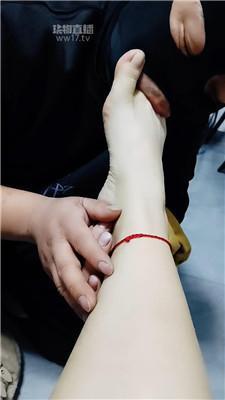 【薄情女主】脏鞋玉足恋足狂舔 JS260109-26